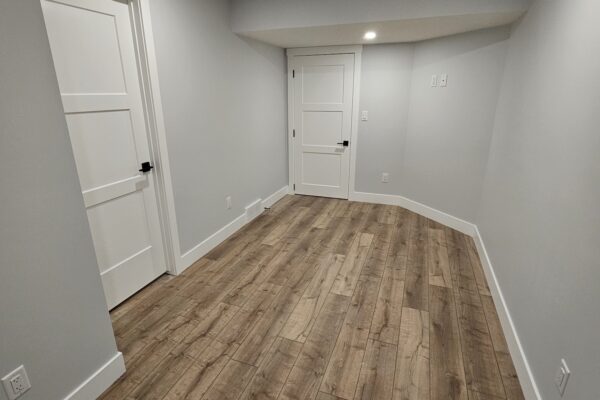 Basement-Renovation-in-calgary-vacon-homes-1 Basement-Renovation-in-calgary-vacon-homes-1