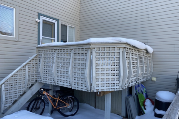 Deck-fence-carpentry-build-vacon-homes-before Deck-fence-carpentry-build-vacon-homes-before
